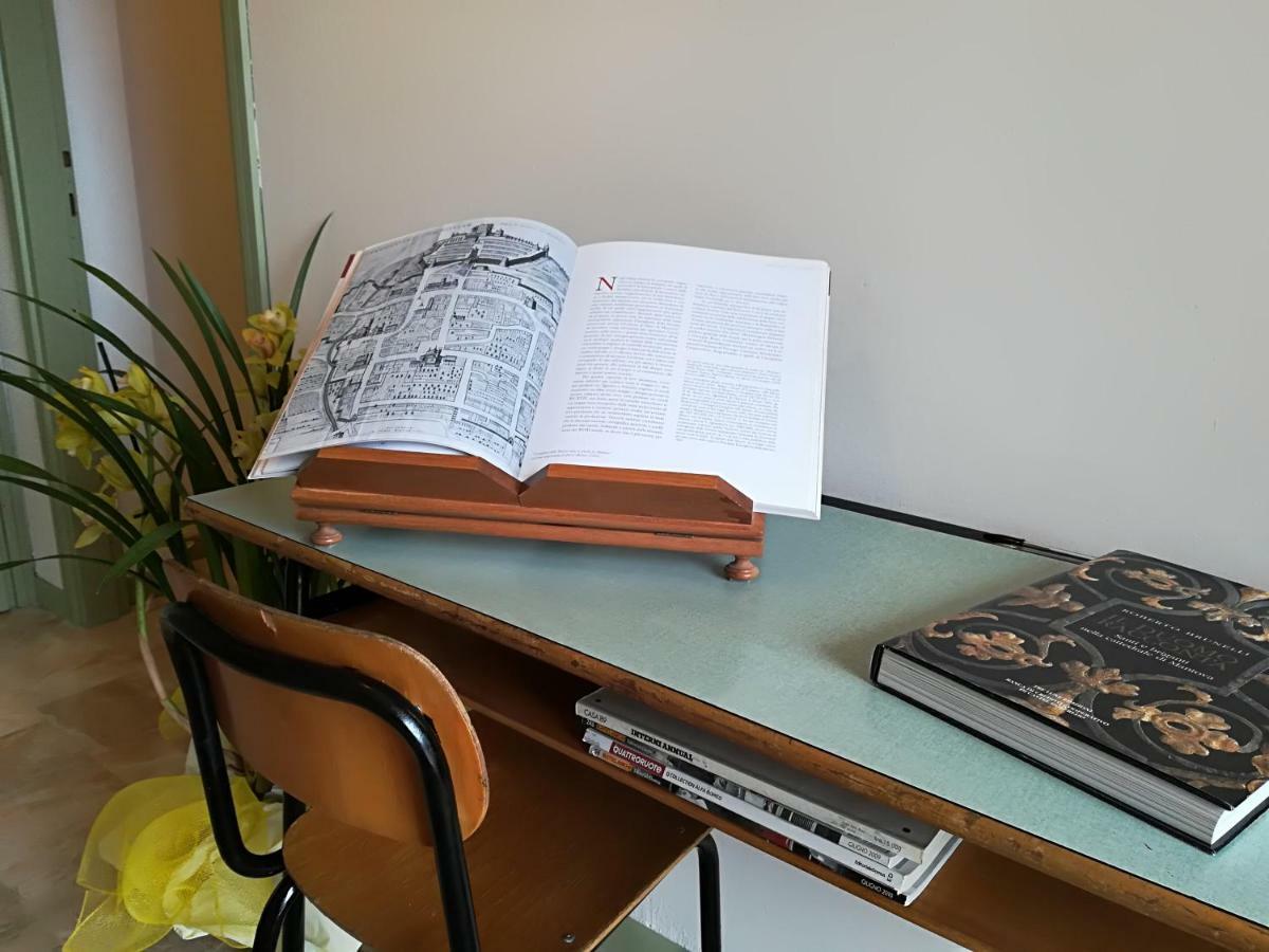 Casa Di Barbara Hotell Castiglione Delle Stiviere Eksteriør bilde